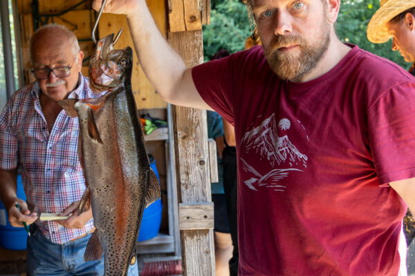 Dackelwanderung Fischgrillen