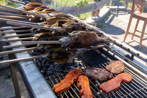 Dackelwanderung Fischgrillen